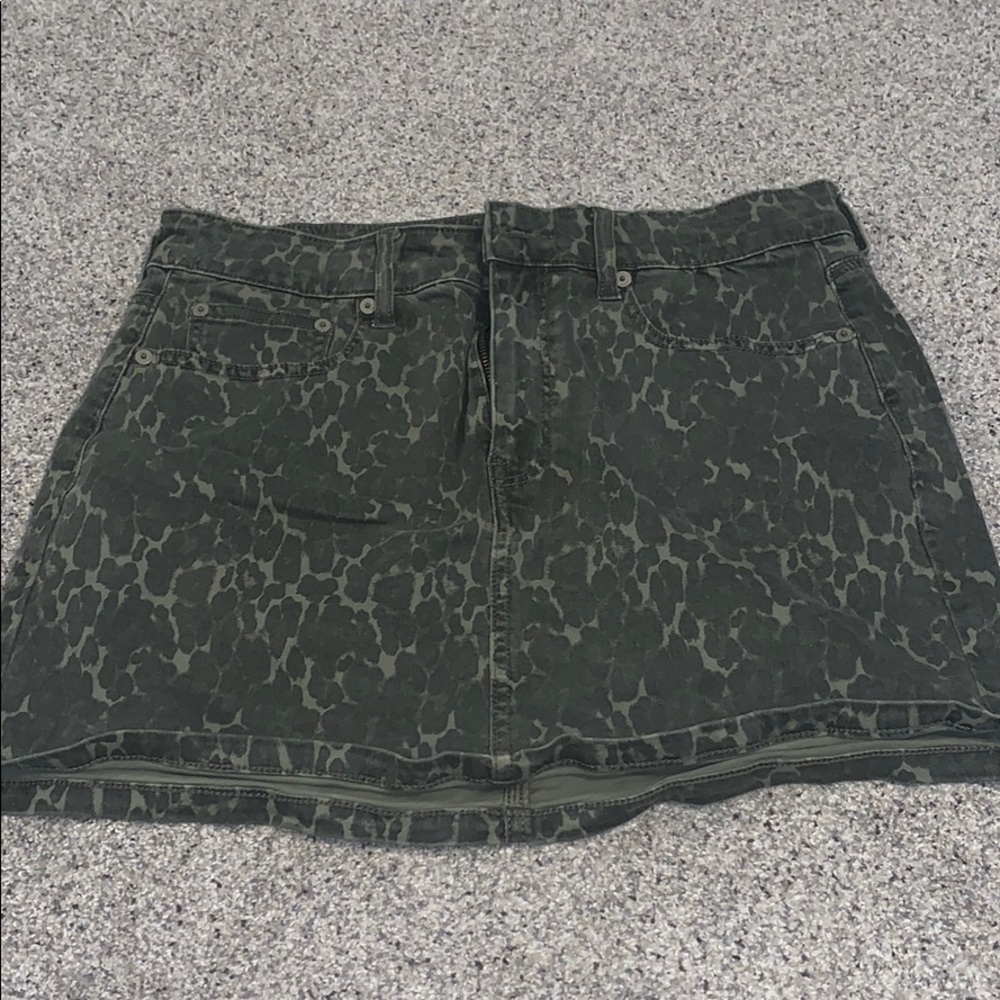 American Eagle skirt